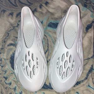 COPY - Yeezy foam runners